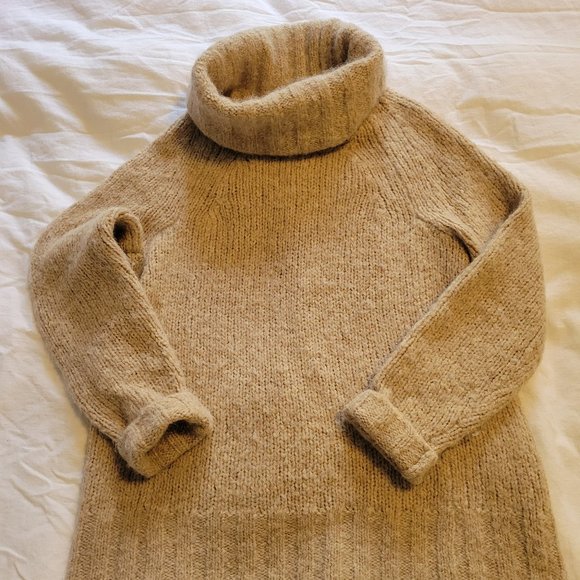 Aritzia The Group by Babaton Plutarch Sweater in Heather Almond - Picture 2 of 5